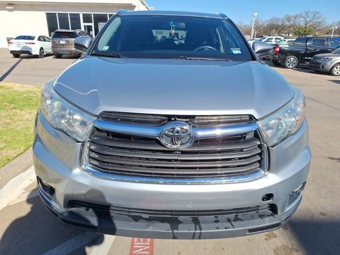 Used 2015 Toyota Highlander XLE image 9
