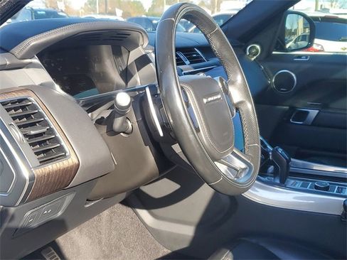 Used 2019 Land Rover Range Rover Sport HSE Dynamic image 15