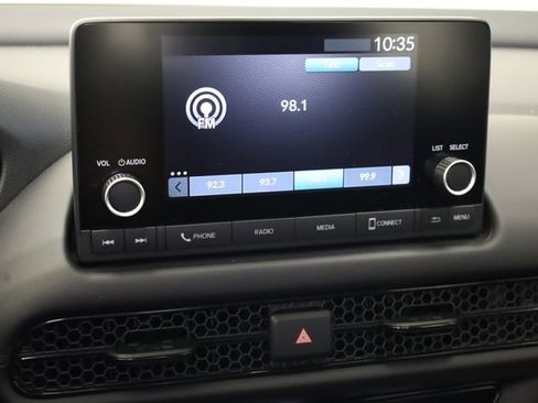 Used 2025 Honda HR-V LX image 17