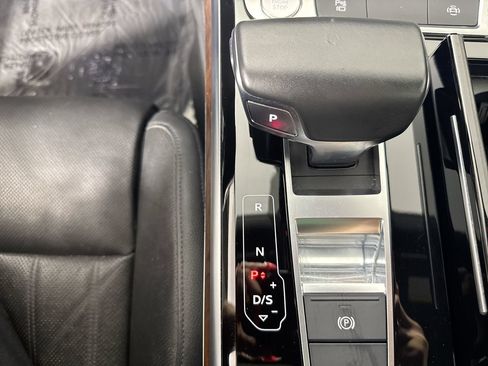 Used 2019 Audi A8 L 3.0T w/ Executive Package AWD/4WD image 16