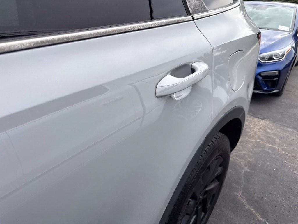 Used 2022 Kia Sorento S w/ Panoramic Sunroof Package AWD/4WD image 14