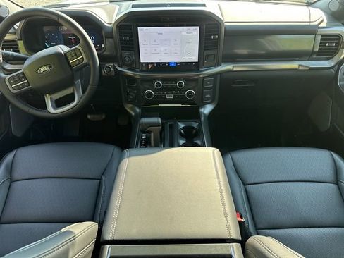Used 2025 Ford F150 Lariat AWD/4WD image 21