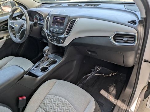 Certified 2023 Chevrolet Equinox LS w/ LS Convenience Package FWD image 28