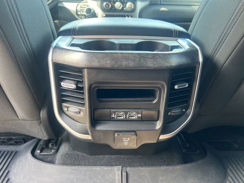 Used 2019 RAM 1500 Big Horn AWD/4WD image 15