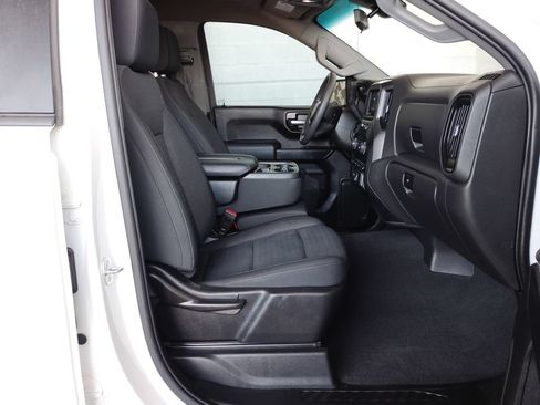 Used 2022 Chevrolet Silverado 1500 Custom RWD image 12
