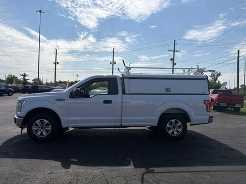 Used 2017 Ford F150 XL w/ Equipment Group 101A Mid RWD image 4
