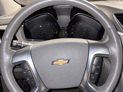 Used 2014 Chevrolet Traverse LTZ image 8