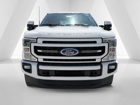 Used 2022 Ford F250 Lariat AWD/4WD image 2