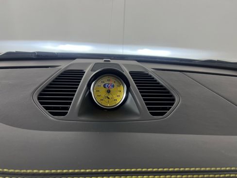 Certified 2018 Porsche 911 Turbo S image 30