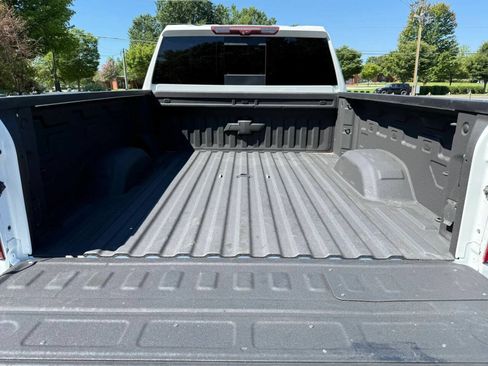Used 2021 Chevrolet Silverado 2500 LTZ w/ LTZ Premium Package AWD/4WD image 7
