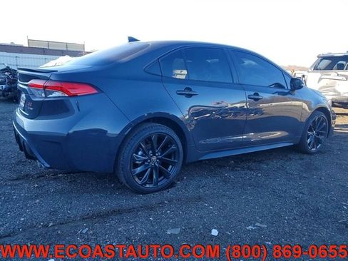 Used 2026 Toyota Corolla SE image 3