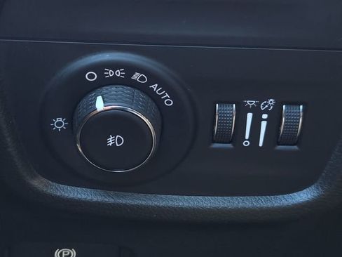 Used 2022 Jeep Grand Cherokee Summit w/ Adv Protech Group IV image 27