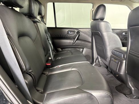 Used 2024 Nissan Armada SV image 16