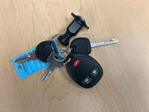 New 2025 Chevrolet Express 2500 Work Van w/ Driver Convenience Package image 26