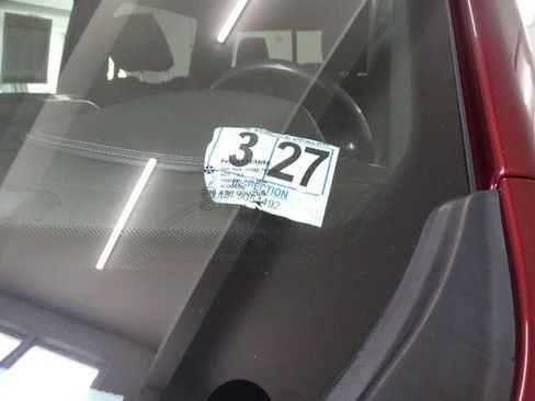 Used 2022 RAM 1500 Laramie AWD/4WD image 27