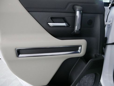 New 2026 GMC Hummer EV 4x4 Crew Cab w/ Battery Pack, 24 Module Pack image 14