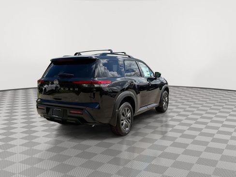 New 2026 Nissan Pathfinder SV w/ Cargo Package AWD/4WD image 10