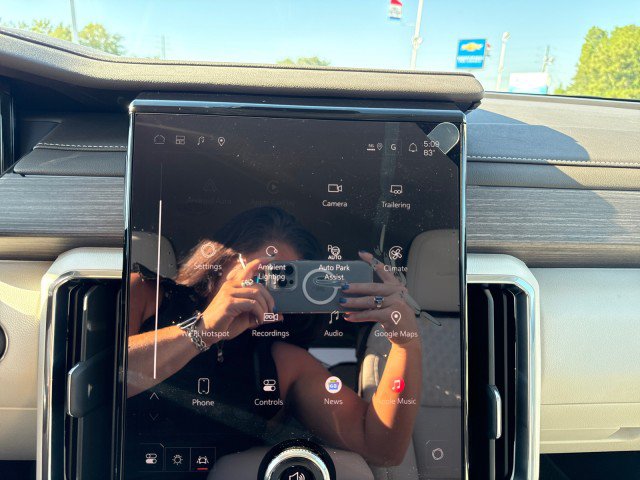 New 2027 GMC Acadia Denali FWD image 27