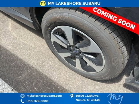Used 2018 Subaru Forester 2.5i Premium w/ All-Weather Package AWD/4WD image 8