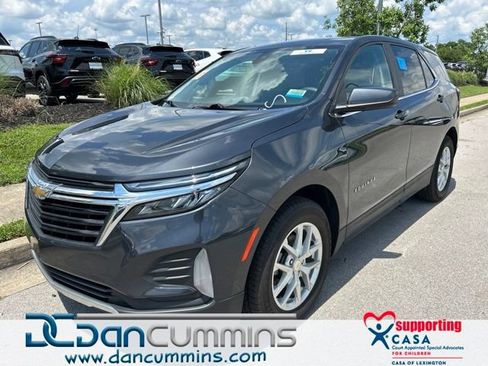 Used 2022 Chevrolet Equinox LT FWD image 1