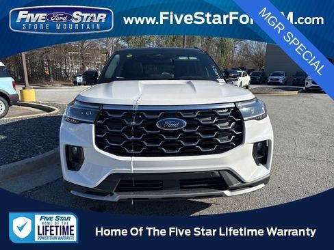 New 2026 Ford Explorer Platinum RWD image 4