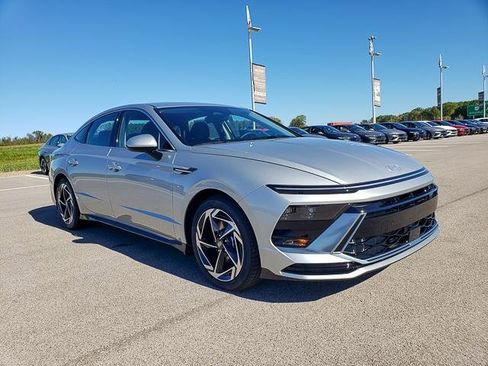 New 2026 Hyundai Sonata SEL image 3