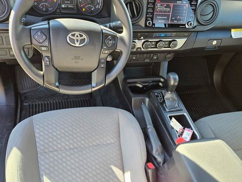Used 2022 Toyota Tacoma SR w/ SX Package image 11