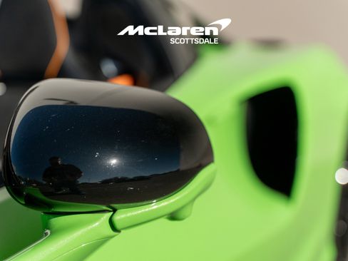 Used 2025 McLaren Artura Spider image 15