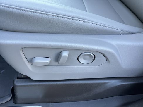 New 2026 GMC Sierra 1500 SLT w/ SLT Premium Package image 24