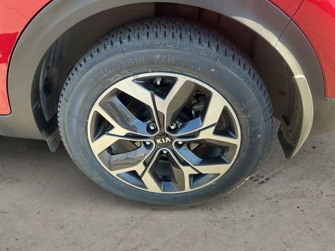 Used 2020 Kia Sportage EX image 14