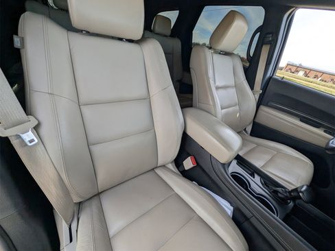 Used 2022 Dodge Durango GT image 29