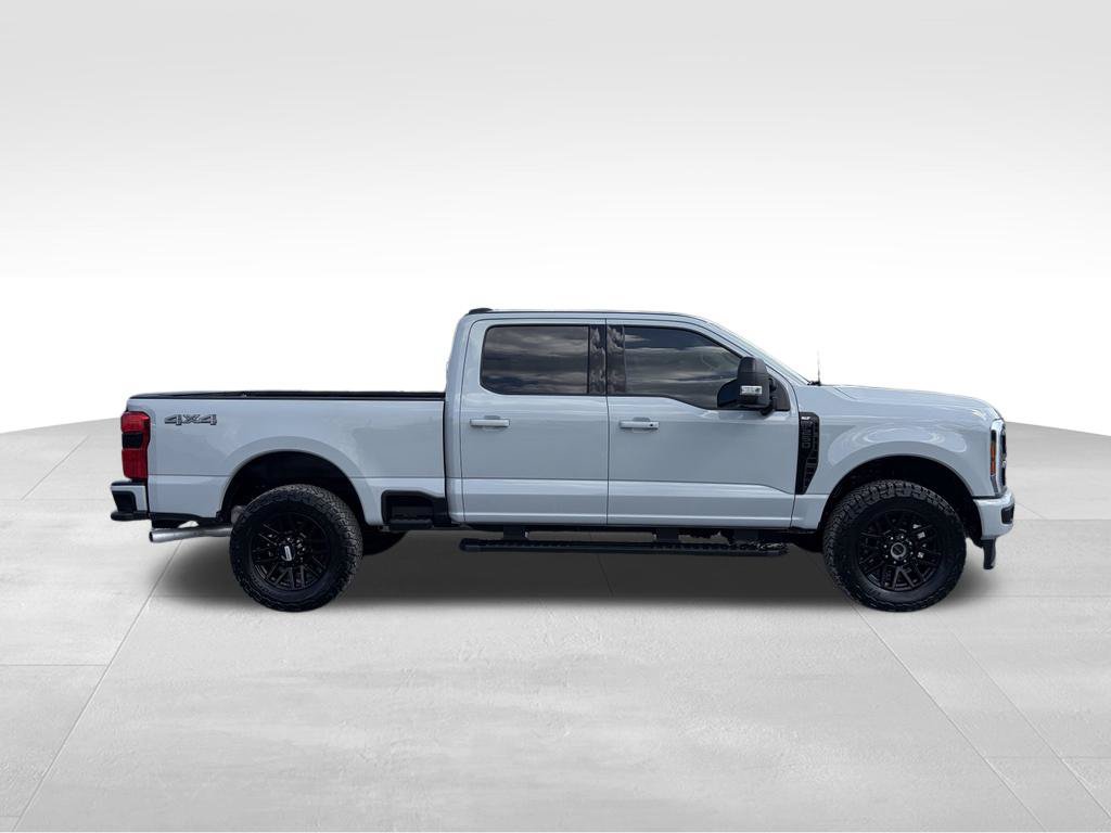 Used 2025 Ford F250 XLT w/ Black Appearance Package AWD/4WD image 25