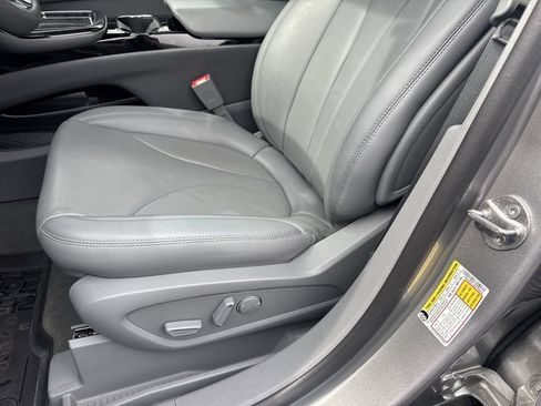 Certified 2021 Lincoln Nautilus Reserve AWD/4WD image 14