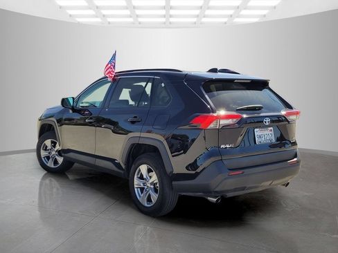 Used 2024 Toyota RAV4 LE AWD/4WD image 6