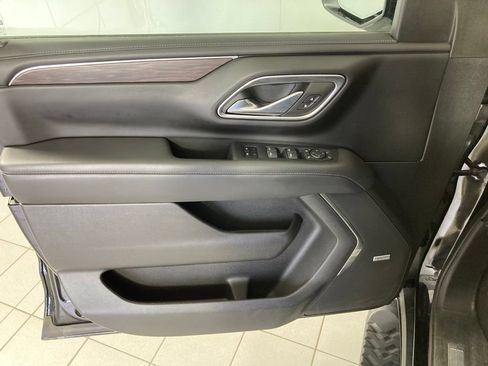 Used 2023 Chevrolet Tahoe Z71 w/ Off-Road Capability Package AWD/4WD image 15
