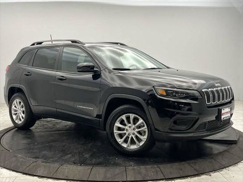 Certified 2022 Jeep Cherokee Latitude Lux w/ Sun & Sound Group AWD/4WD image 1