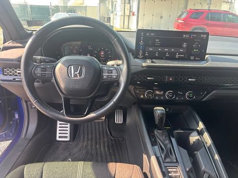 Used 2025 Honda Accord Sport image 48