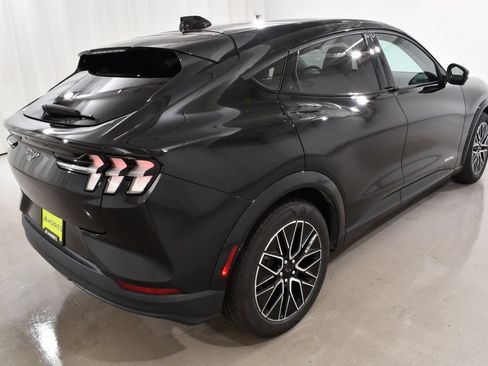 Used 2025 Ford Mustang Mach-E Premium AWD/4WD image 11