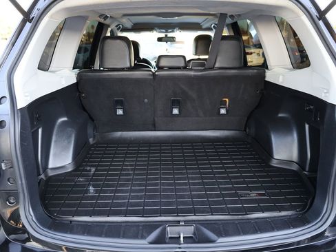 Used 2016 Subaru Forester 2.5i Premium w/ All-Weather Package image 12