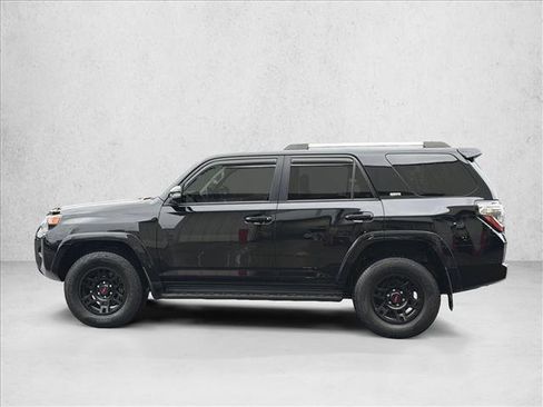Certified 2020 Toyota 4Runner SR5 Premium image 8