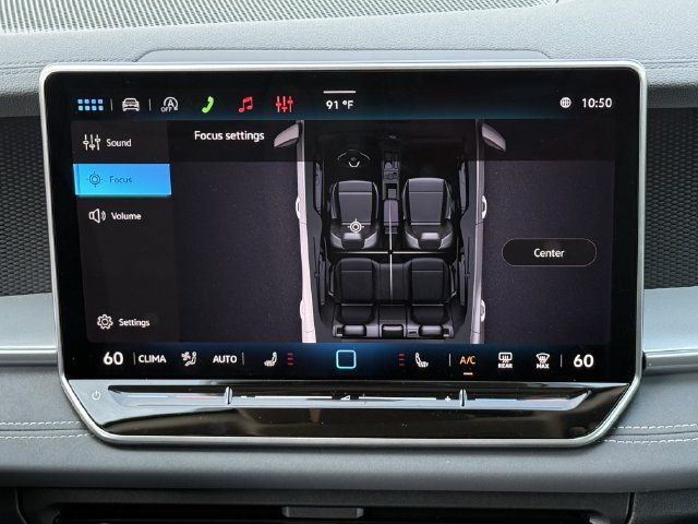 Used 2026 Volkswagen Tiguan SE FWD image 16