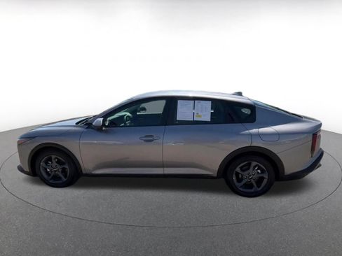 Used 2025 Kia K4 FWD image 9