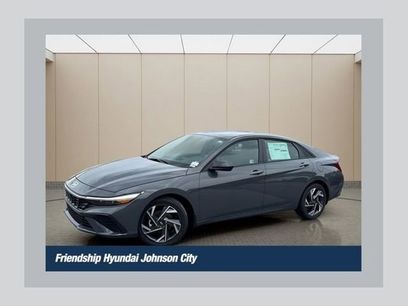 Certified 2025 Hyundai Elantra SEL