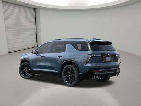 New 2026 Chevrolet Traverse RS w/ LPO, Floor Liner Package image 3