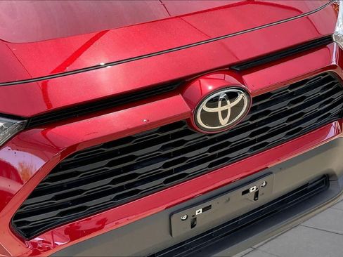 Used 2025 Toyota RAV4 LE FWD image 30
