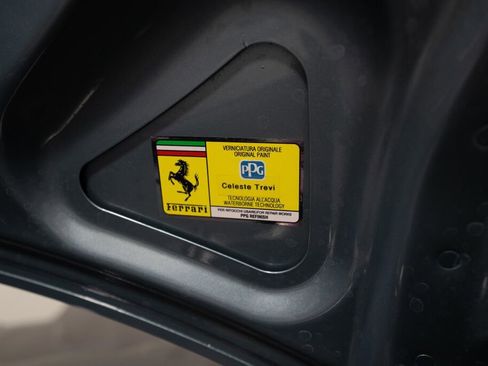 Used 2024 Ferrari Roma Spider RWD image 18