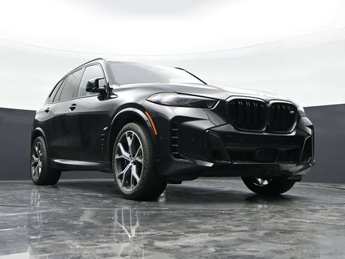 Used 2026 BMW X5 M60i AWD/4WD image 42