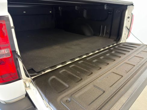 Used 2016 Chevrolet Silverado 2500 LTZ w/ Duramax Plus Package AWD/4WD image 28