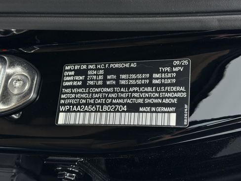 New 2026 Porsche Macan image 56