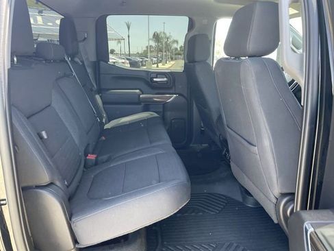 Used 2022 Chevrolet Silverado 1500 RST w/ Z71 Off-Road Package AWD/4WD image 26